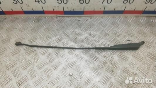 Щеткодержатель лобового стекла renault trafic 1 (5