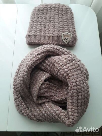Шапка и снуд