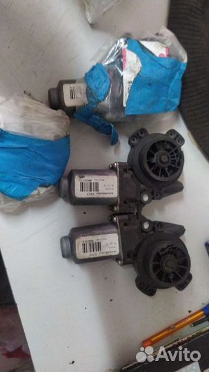 Моторчик стеклоподъемника рено