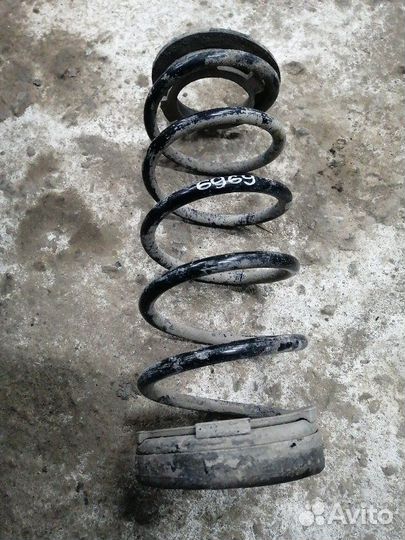 Пружина задняя Kia Rio QB G4FC 2013