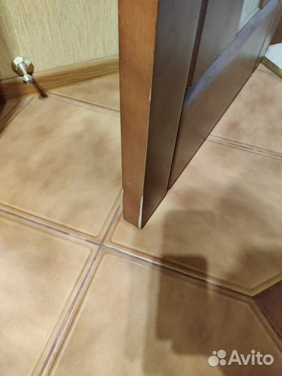 Двери межкомнатные из массива бу