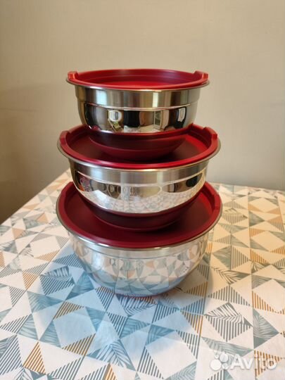 Набор из 3-х салатиков-контейнеров с крышкой Berti