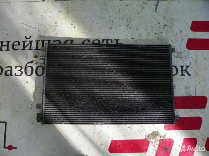 Радиатор кондиционера Renault Scenic