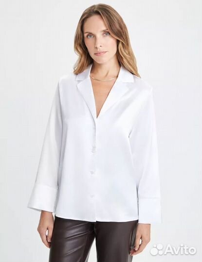 Атласная блузка