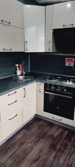 2-к. квартира, 51,4 м², 1/3 эт.