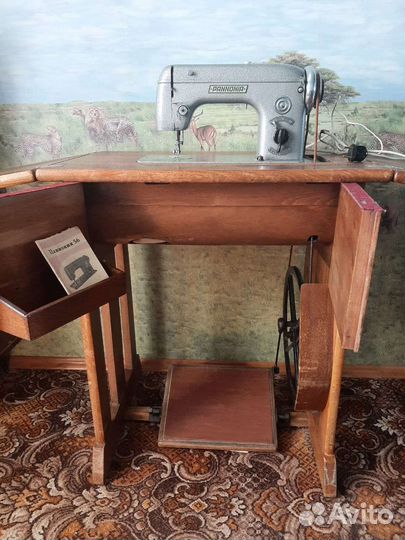 Швейная машинка