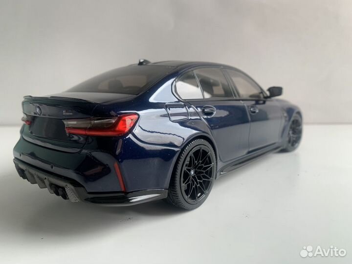 Модель 1:18 Minichamps BMW M3 2020год