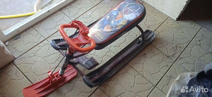 Детский снегокат