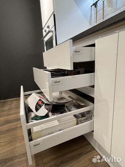 Кухонные гарнитуры