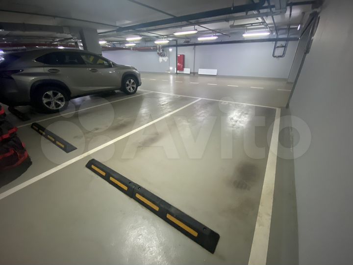 Машиноместо