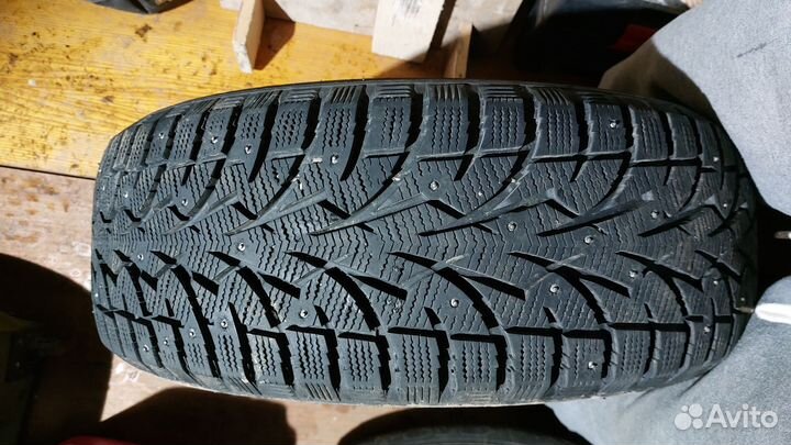 Toyo Observe G3-Ice 215/60 R17 100T