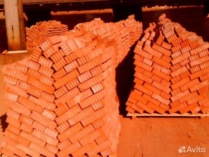 Кирпич строительный. Доставка