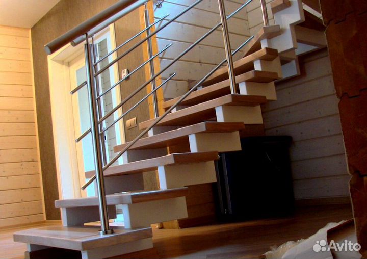 Лестница винтовая с монтажем
