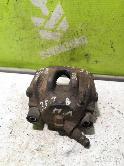 Суппорт передний левый бмв Е36