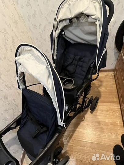 Коляска для двойни