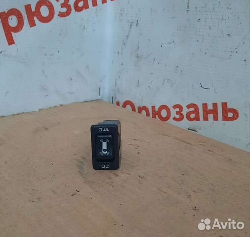 Кнопка парктроника Nissan Presage