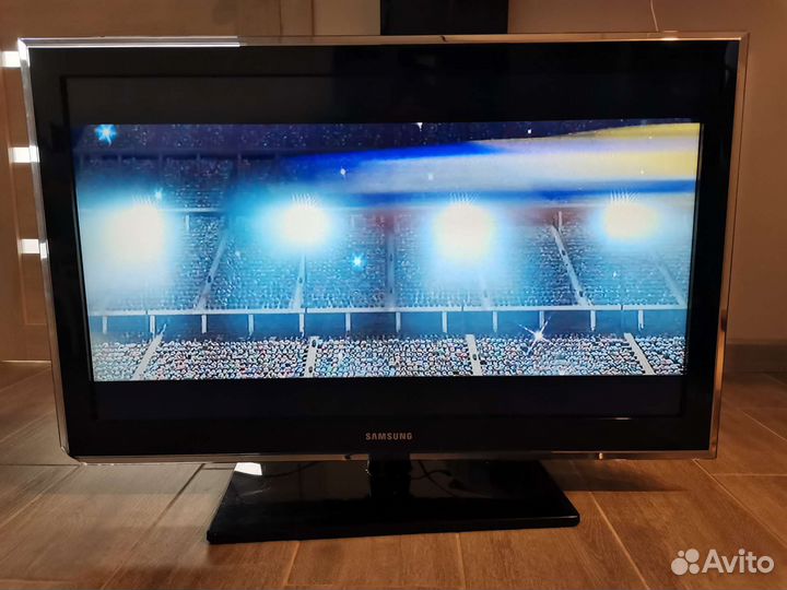 Телевизор Samsung 37'