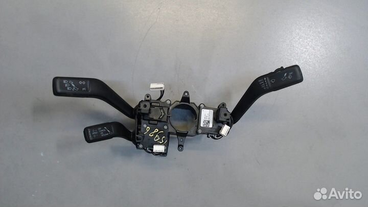 Переключатель поворотов и дворников Volkswagen Pas