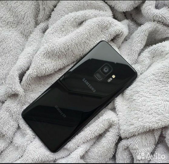 Samsung Galaxy S9, 4/64 ГБ