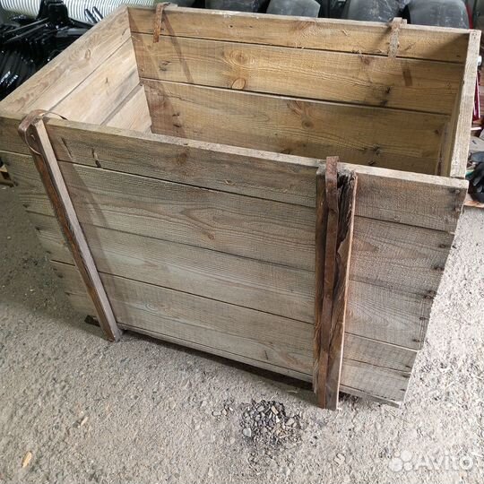 Деревянные ящики с крышкой