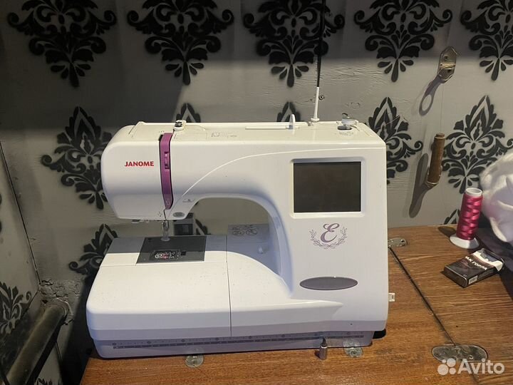 Janome Memory Craft 350E