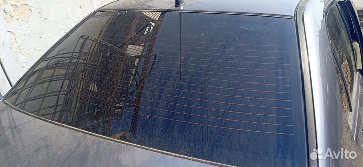 Стекло заднее Mitsubishi Lancer IX