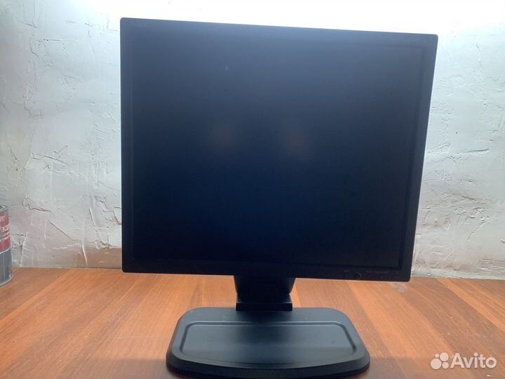 Профессиональный монитор Nec EA191M