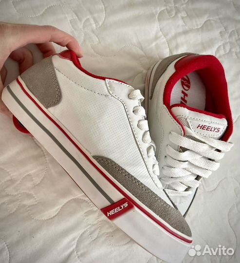 Кроссовки-ролики Heelys новые