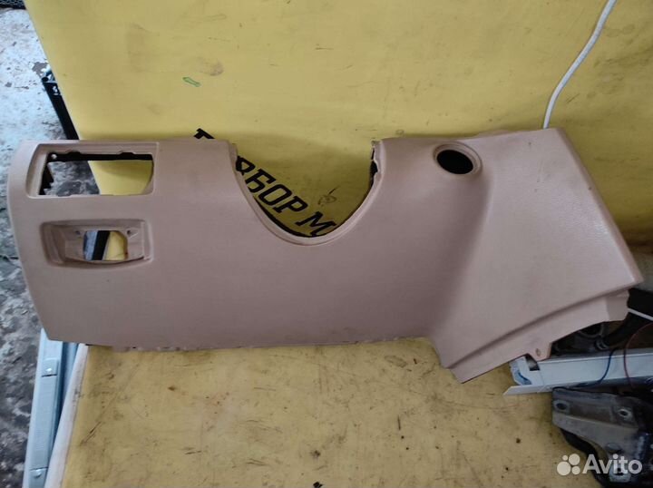 Обшивка торпеды левая Mercedes-Benz W164 X164