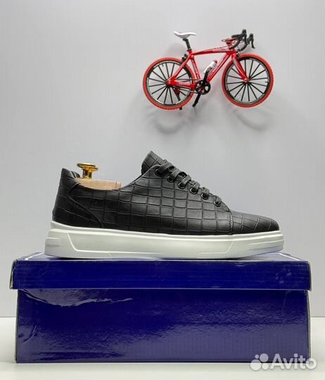 Кроссовки мужские натуральная кожа