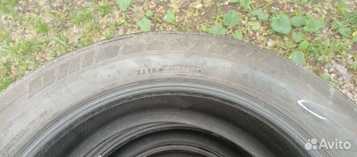 Bridgestone Dueler H/L 33 235/55 R19