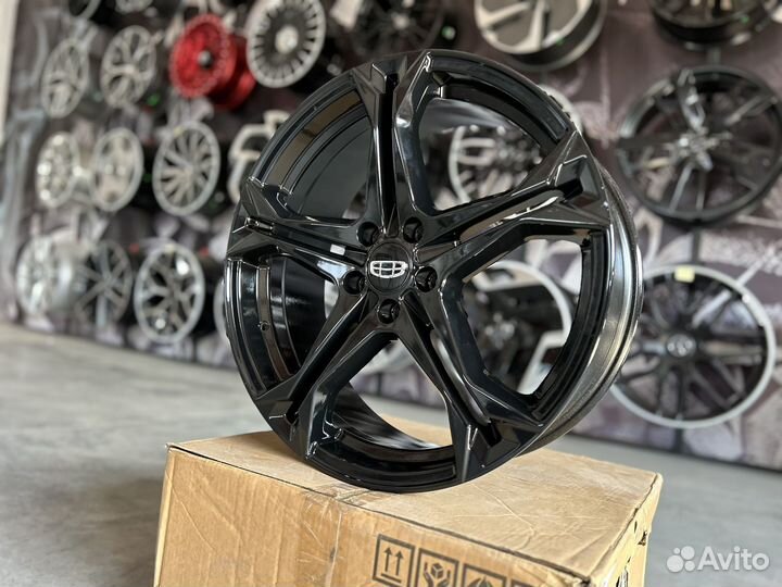 Диски R19 на Geely Tugella / Monjaro / Atlas