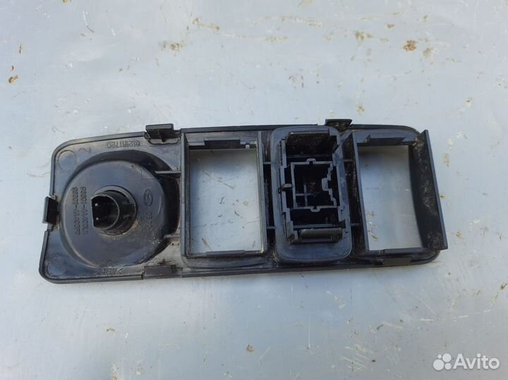 Накладка торпеды Хендай Старекс