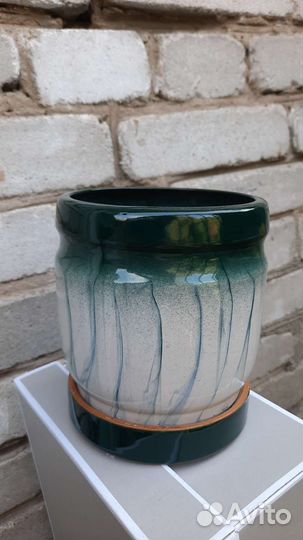 Керамические цветочные горшки