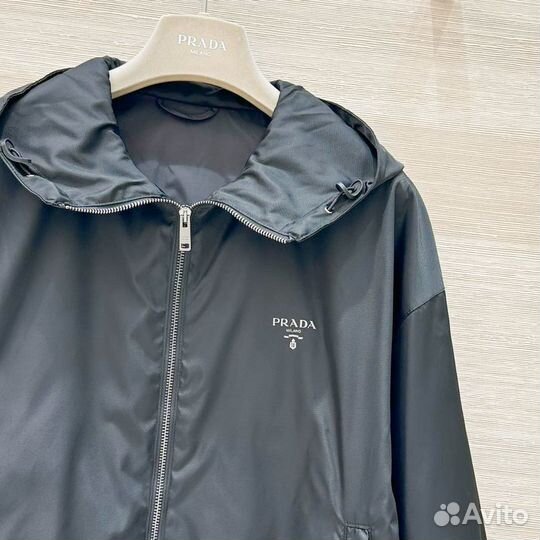 Ветровка женская Prada