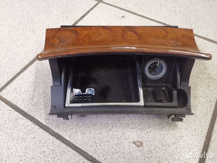 Пепельница Mercedes w211