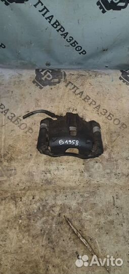 Суппорт передний правый Peugeot 207 2006-б/у