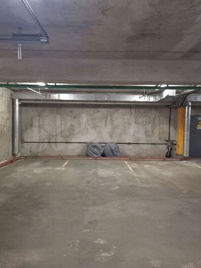 Машиноместо, 12 м²