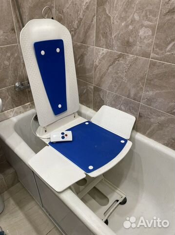 Кресло подъемник в ванну