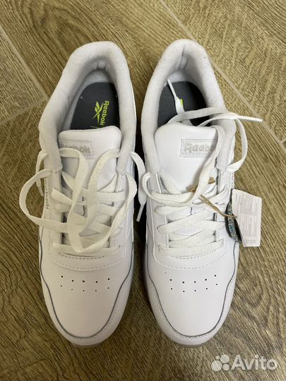 Reebok кроссовки новые оригинал