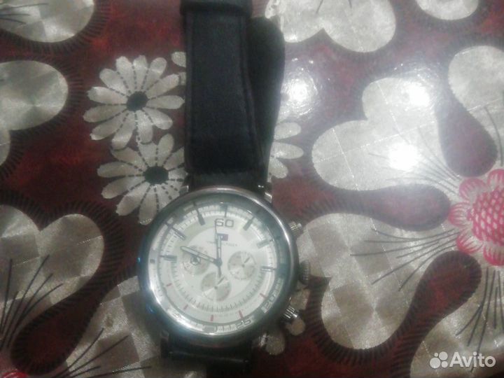 Часы кварц