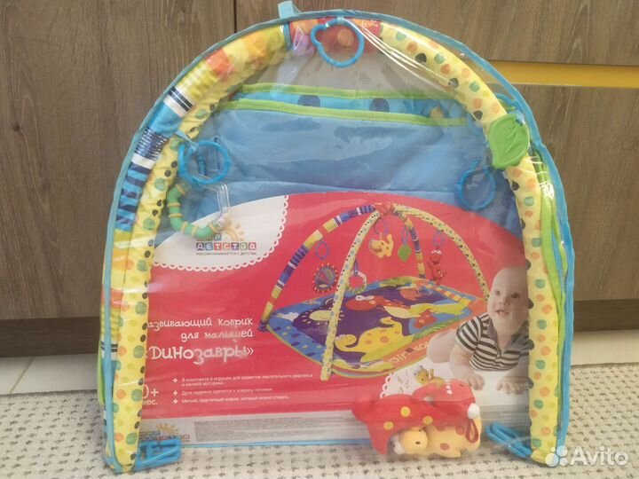 Развивающий коврик 
