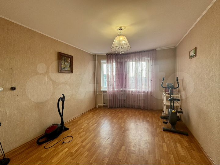 3-к. квартира, 80 м², 9/14 эт.