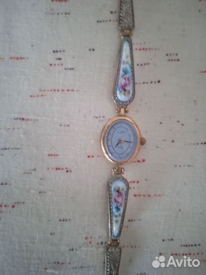 Часы женские луч винтажные