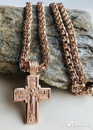 Крест и цепь