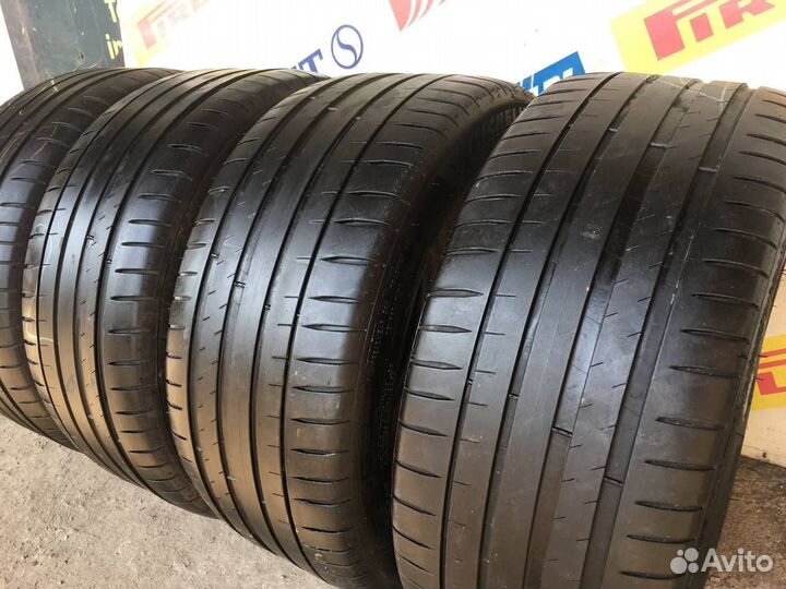 Michelin Pilot Sport 4 235/45 R18
