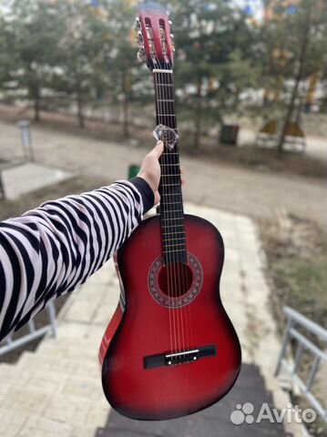 Акустическая гитара “music life”