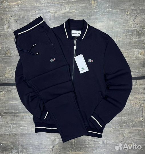 Спортивный костюм Lacoste