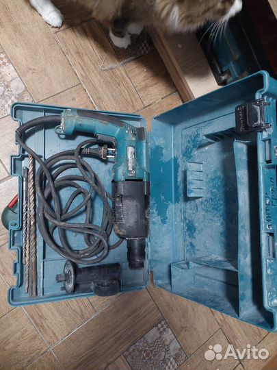 Перфоратор makita