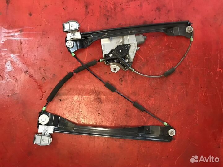 Стеклоподъемник передний правый SsangYong Kyron